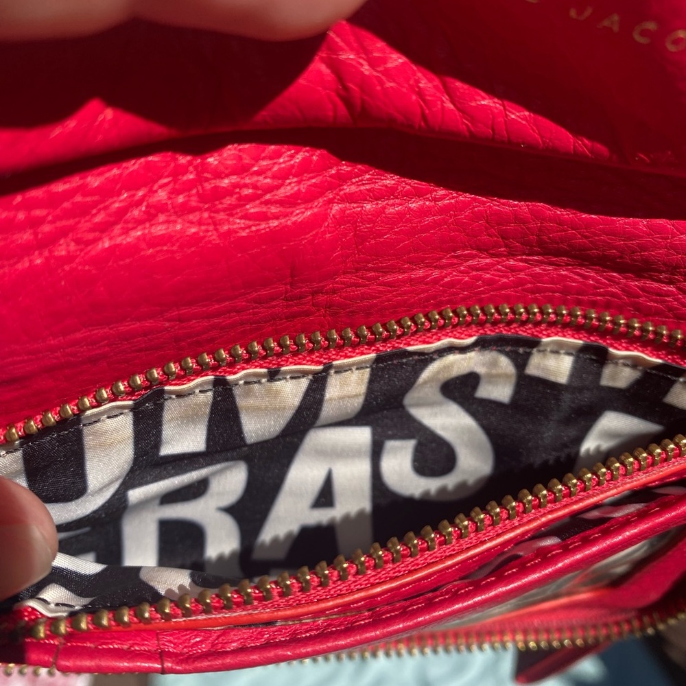 Marc By Marc Jacobs Red Leather Wristlet with Gold Plaque - Picture 8 of 10